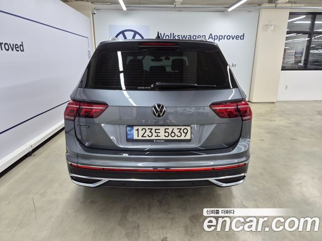 Volkswagen Tiguan из Кореи Encar
