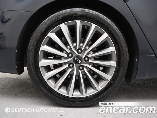 Kia K7 из Кореи Encar