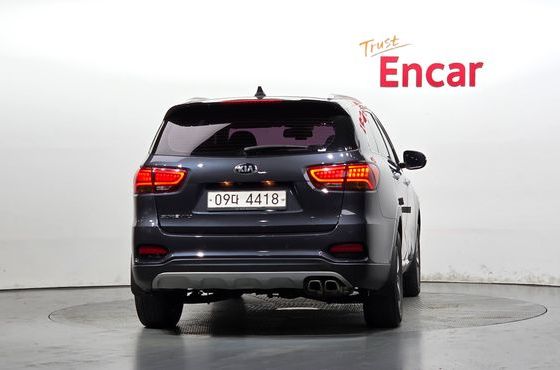 Kia Sorento Diesel 2.2 4WD Prestige — пробег 183 687 км — фото 4 из 5