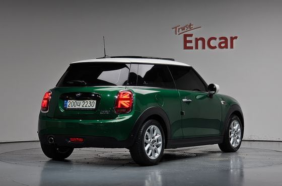 Mini Cooper HIGH Third Generation — пробег 33 132 км — фото 2 из 5