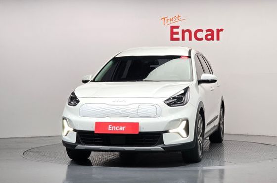 Kia Niro Earth — пробег 137 579 км — фото 3 из 5