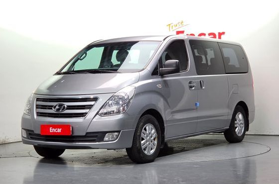 Hyundai Starex 12-Seater Wagon Smart — пробег 128 924 км — фото 1 из 5