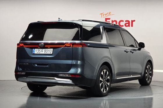 Kia Carnival Diesel 9-Seater Signature — пробег 174 668 км — фото 2 из 5