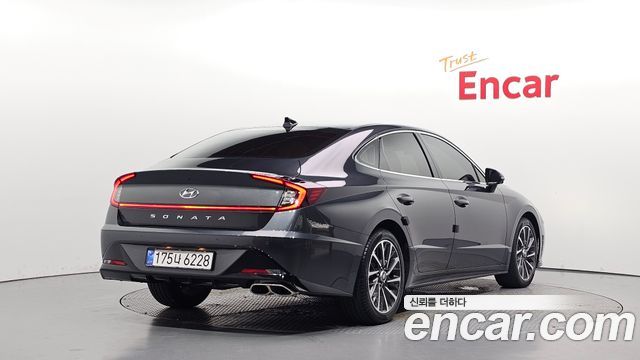 Hyundai Sonata из Кореи Encar