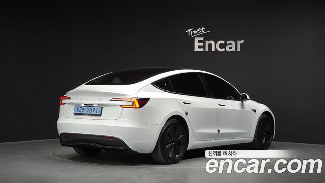 Tesla Model 3 RWD — пробег 18 105 км — фото 2 из 5