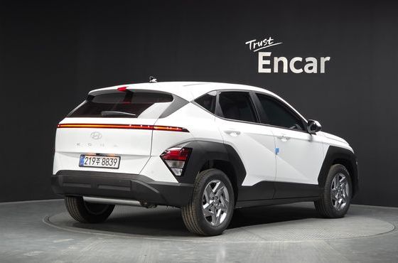Hyundai Kona Gasoline 2.0 2WD Modern — пробег 365 км — фото 2 из 5