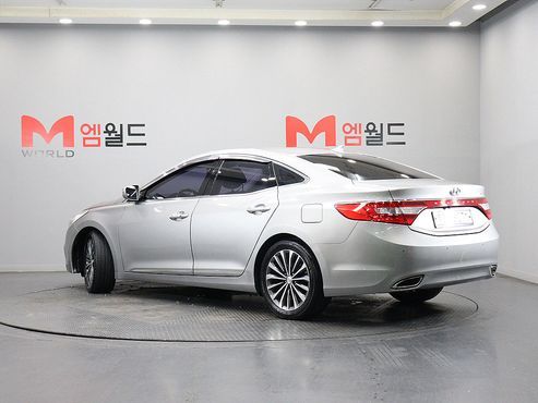 Hyundai Grandeur HG300 Premium — пробег 97 937 км — фото 4 из 5
