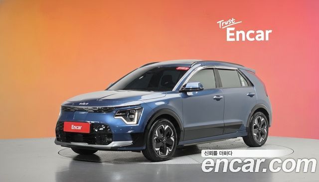 Kia Niro Earth — пробег 52 998 км — фото 1 из 5