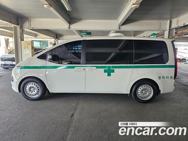 Hyundai Staria Ambulance — пробег 7 000 км — фото 5 из 5