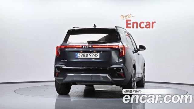 Kia Seltos из Кореи Encar