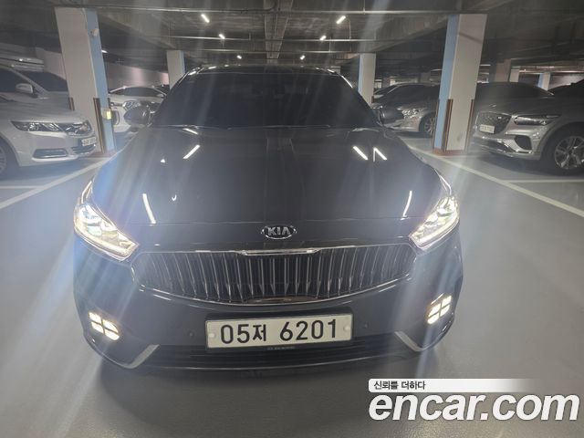 Kia K7 Prestige — пробег 155 000 км — фото 1 из 5