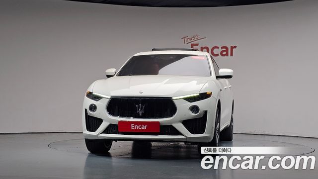 Maserati Levante 3.8 GTS AWD — пробег 38 718 км — фото 3 из 5