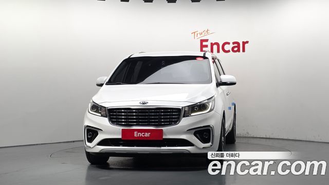 Kia Carnival из Кореи Encar