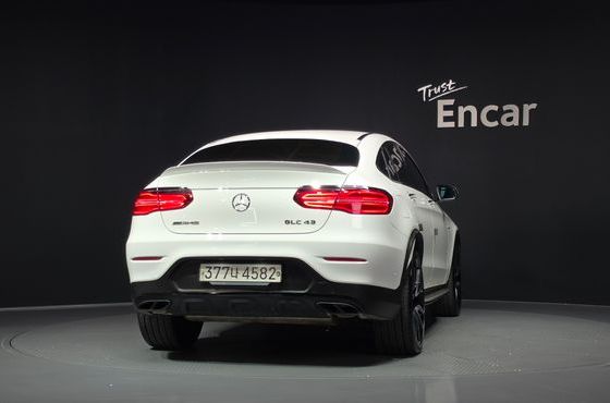 Mercedes-Benz GLC-Class AMG GLC43 4MATIC Coupe — пробег 81 562 км — фото 4 из 5