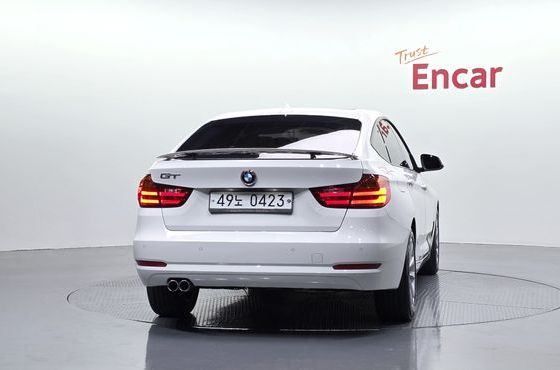 BMW Gran Turismo GT 320d — пробег 126 977 км — фото 4 из 5