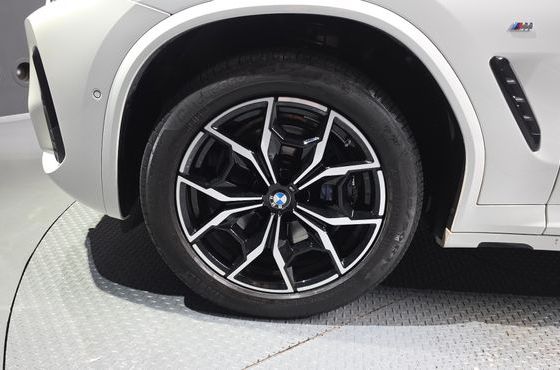 BMW X3 xDrive 20i M Sport — пробег 23 998 км — фото 5 из 5