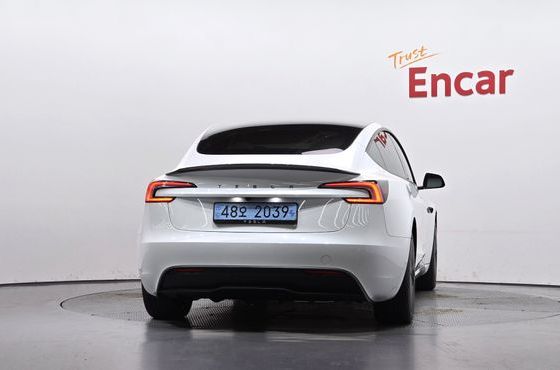 Tesla Model 3 스탠다드 RWD — пробег 6 609 км — фото 4 из 5