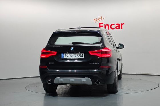 BMW X3 xDrive 20d — пробег 115 434 км — фото 4 из 5