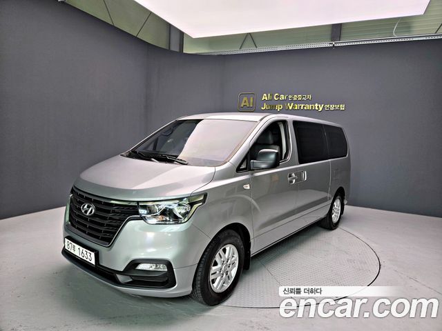 Hyundai Starex Van 3-Seater Smart — пробег 137 728 км — фото 3 из 5