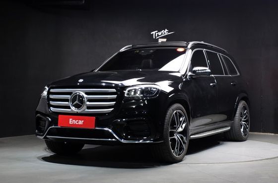 Mercedes-Benz GLS-Class GLS580 4MATIC — пробег 14 912 км — фото 1 из 5
