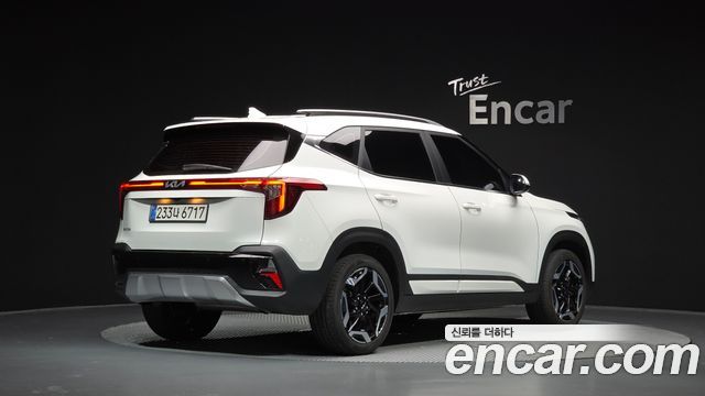 Kia Seltos из Кореи Encar