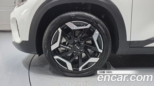 Kia Seltos из Кореи Encar