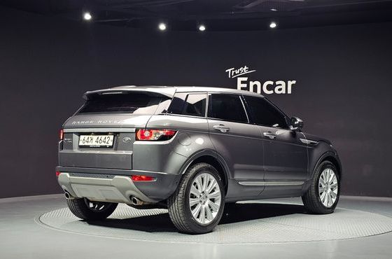 Land Rover Range Rover Evoque 2.2 SD4 Prestige — пробег 78 613 км — фото 2 из 5