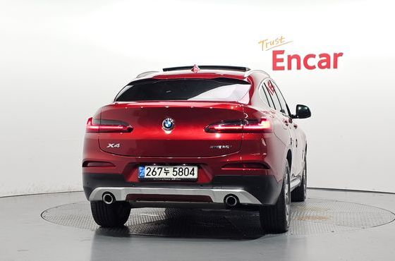 BMW X4 xDrive20i xLine — пробег 38 585 км — фото 4 из 5