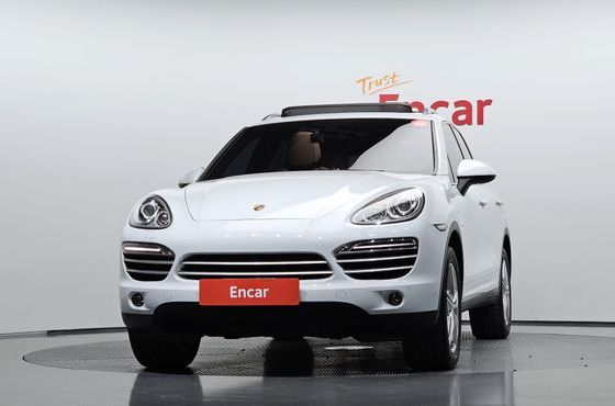 Porsche Cayenne 3.0 Diesel Platium Edition 958 — пробег 75 195 км — фото 3 из 5