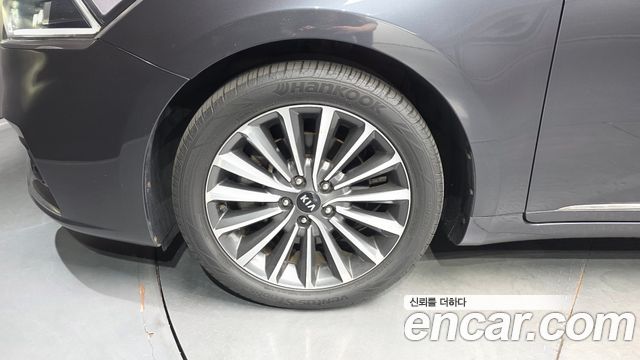 Kia K7 из Кореи Encar