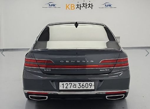 Genesis G90 5.0 AWD Prestige — пробег 140 529 км — фото 3 из 5