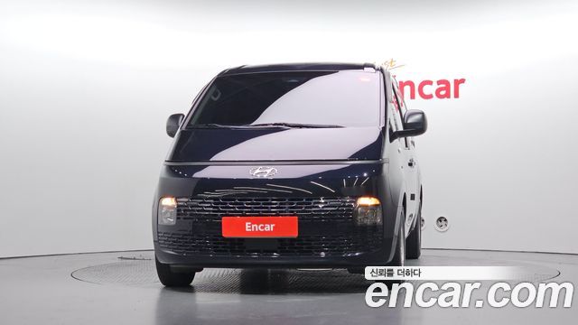 Hyundai Staria Cargo 3-Seater Smart — пробег 88 318 км — фото 3 из 5