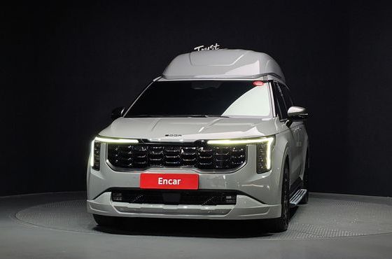 Kia Carnival Gasoline 9-Seater Hi Limousine (7-seater Limousine(Special vehicle) — пробег 3 554 км — фото 3 из 5