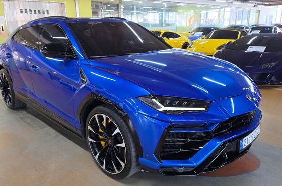 Lamborghini Urus 4.0 V8 — пробег 16 600 км — фото 1 из 5