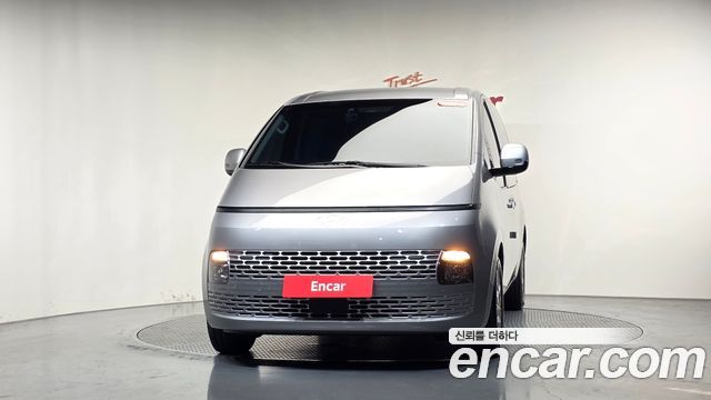 Hyundai Staria L3.5 Cargo 5-Seater Modern — пробег 5 368 км — фото 3 из 5