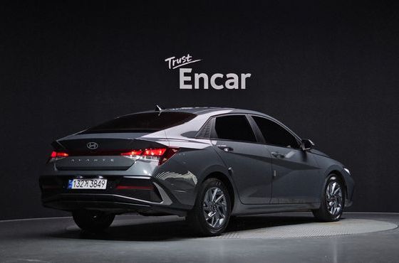 Hyundai AVANTE 1.6 Modern — пробег 15 295 км — фото 2 из 5