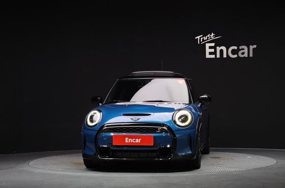 Mini Cooper Classic Third Generation — пробег 49 648 км — фото 3 из 5