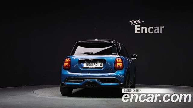 Mini Cooper Classic Third Generation — пробег 49 648 км — фото 4 из 5