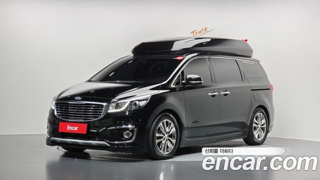 Kia Carnival 9-seater Hi-Limousine Noblesse — пробег 116 514 км — фото 1 из 5