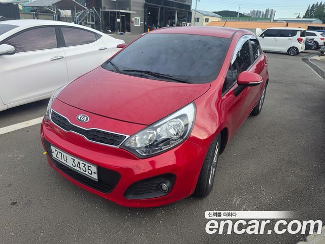 Kia pride 1.6 GDI Hatchback Luxury — пробег 51 000 км — фото 1 из 5