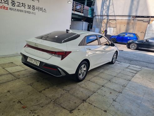 Hyundai AVANTE 1.6 Smart — пробег 48 418 км — фото 4 из 5