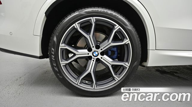 BMW X5 xDrive 30d M Sport — пробег 22 788 км — фото 5 из 5