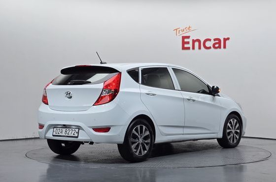 Hyundai Accent Diesel WIT 1.6 VGT Premium — пробег 187 973 км — фото 2 из 5