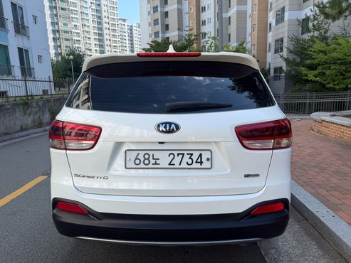 Kia Sorento Diesel 2.0 2WD Prestige — пробег 143 623 км — фото 4 из 5