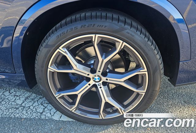BMW X5 xDrive 40i M Sport — пробег 35 561 км — фото 5 из 5