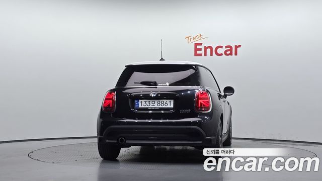 Mini Cooper из Кореи Encar