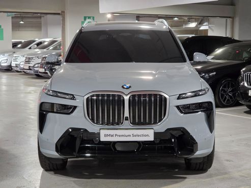 BMW X7 xDrive 40i M Sport 6STR — пробег 5 496 км — фото 3 из 5
