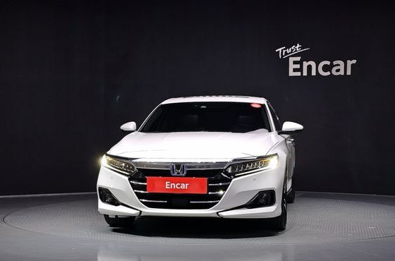 Honda Accord 2.0 Hybrid Touring — пробег 85 296 км — фото 3 из 5