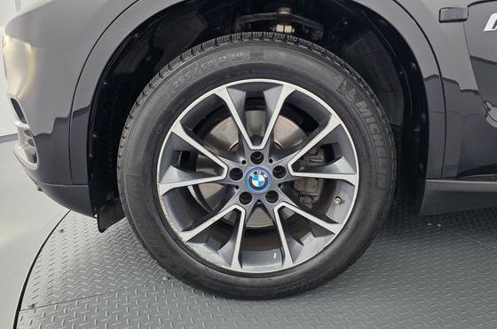 BMW X5 xDrive 40e iPerformance — пробег 116 166 км — фото 5 из 5