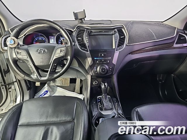 Hyundai Santafe Diesel(e-VGT) 2.2 4WD Smart — пробег 104 000 км — фото 5 из 5